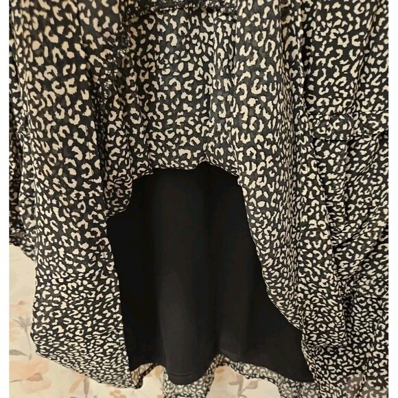 Jodifl 3 Tiered Swing Cheetah Print Long Sleeve Dress NWT Sz Small - Picture 5 of 9
